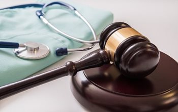 Stethoscope and judge's gavel 