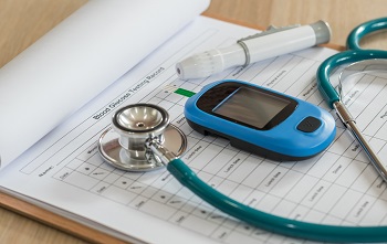 Stethoscope and blood glucose monitor